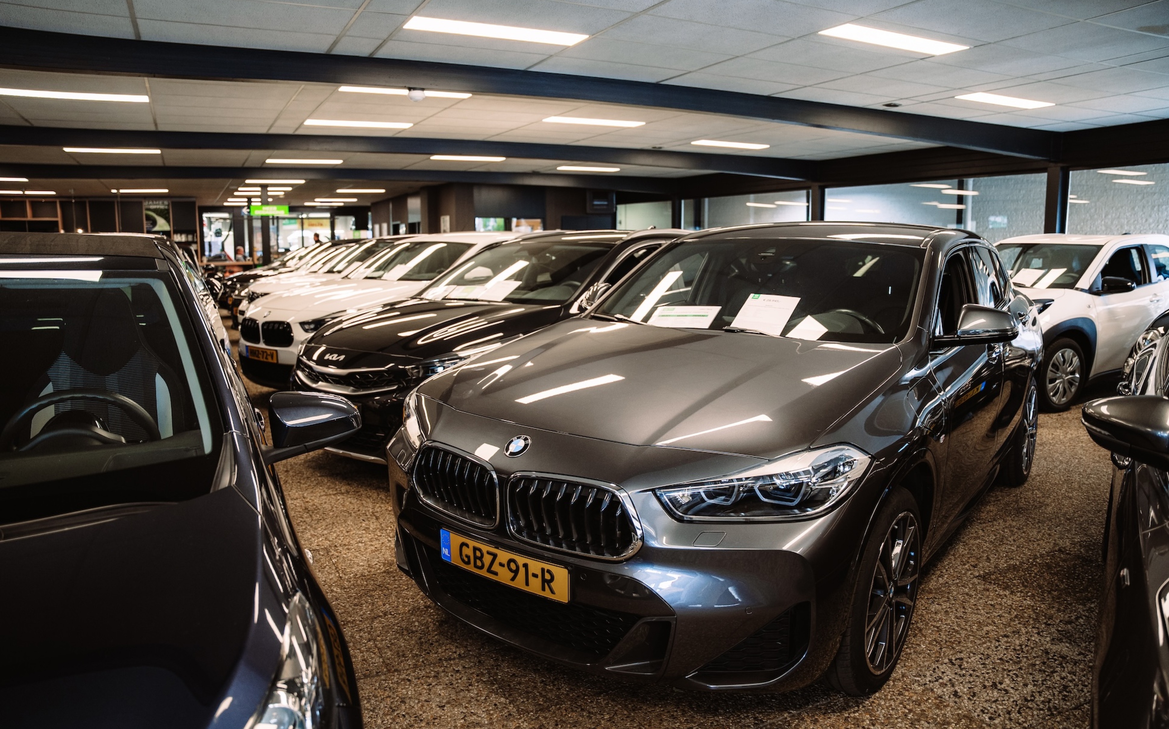 Content 4_content_image_1770355364704932925.jpg Inkoop/taxatie | JAMES Autoservice Tilburg