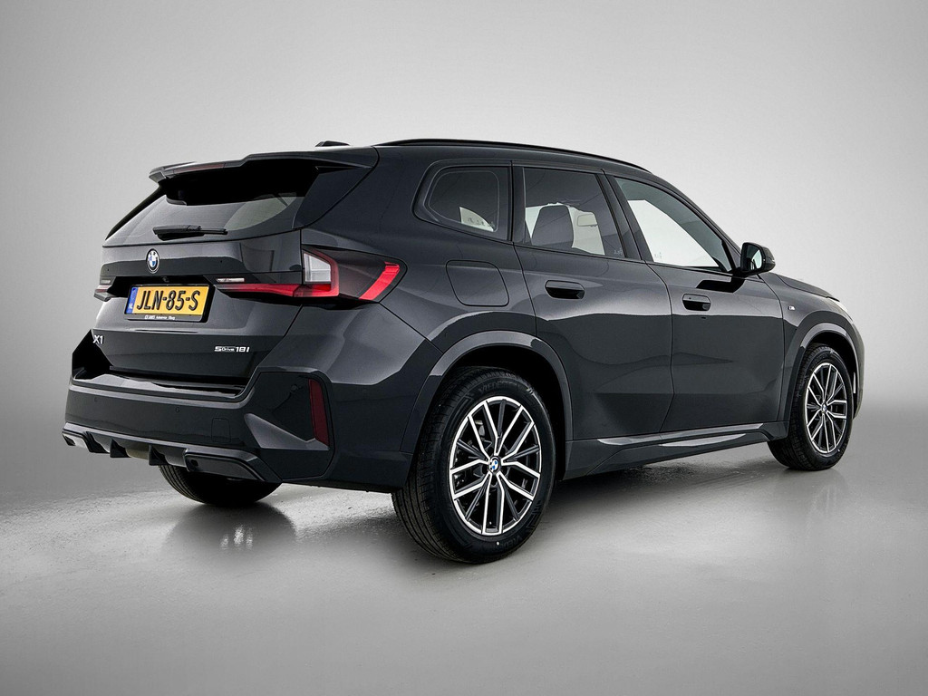 BMW X1 sDrive18i 49234663-4.jpg | JAMES Autoservice Tilburg