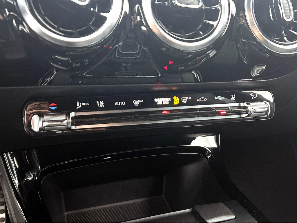 Mercedes-Benz CLA Shooting Brake 250 e AMG Line 52014824-14.jpg | JAMES Autoservice Tilburg