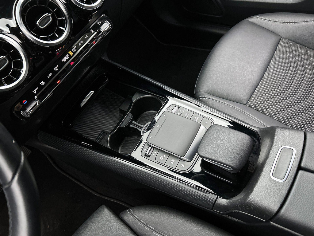 Mercedes-Benz B-Klasse 250 e Business Line 52178184-12.jpg | JAMES Autoservice Tilburg