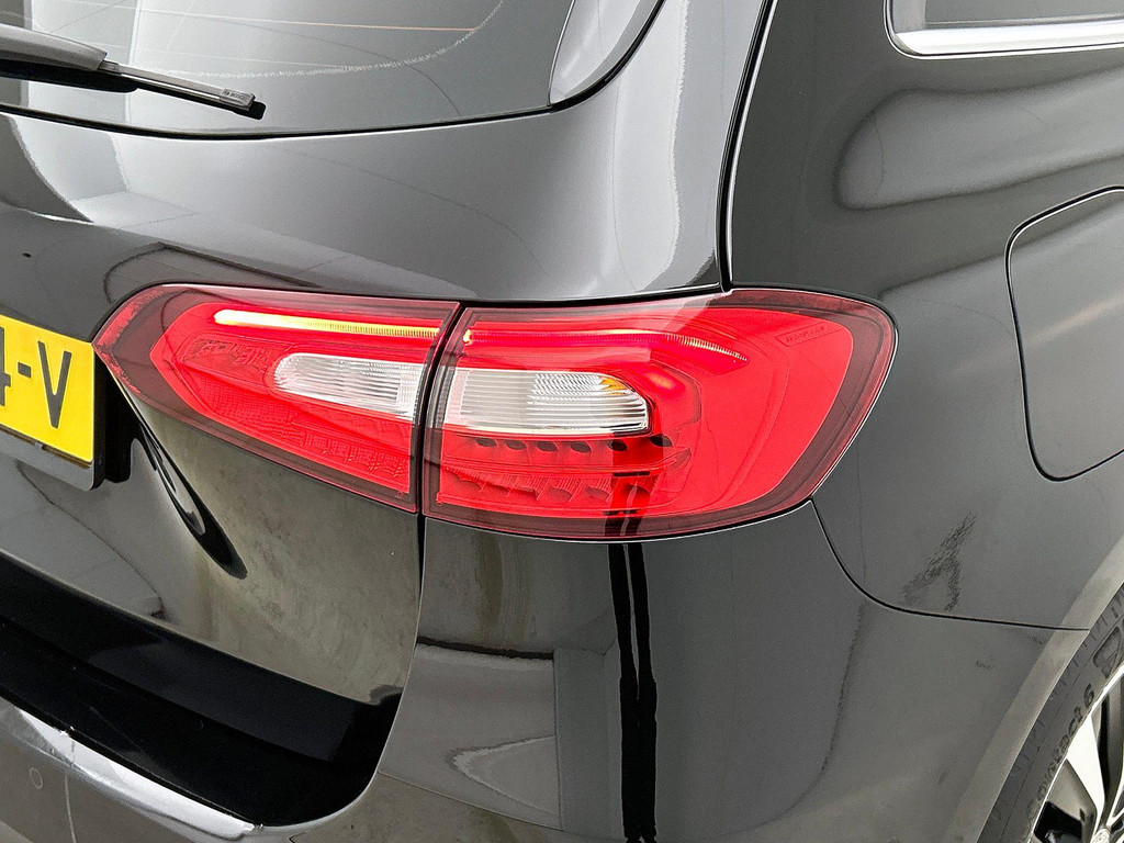 Mercedes-Benz B-Klasse 250 e Business Line 52178184-15.jpg | JAMES Autoservice Tilburg