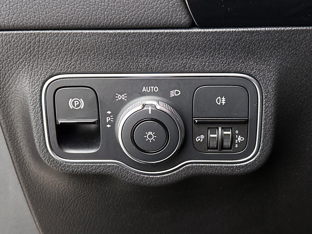 Mercedes-Benz B-Klasse 250 e Business Line 52178184-23.jpg | JAMES Autoservice Tilburg