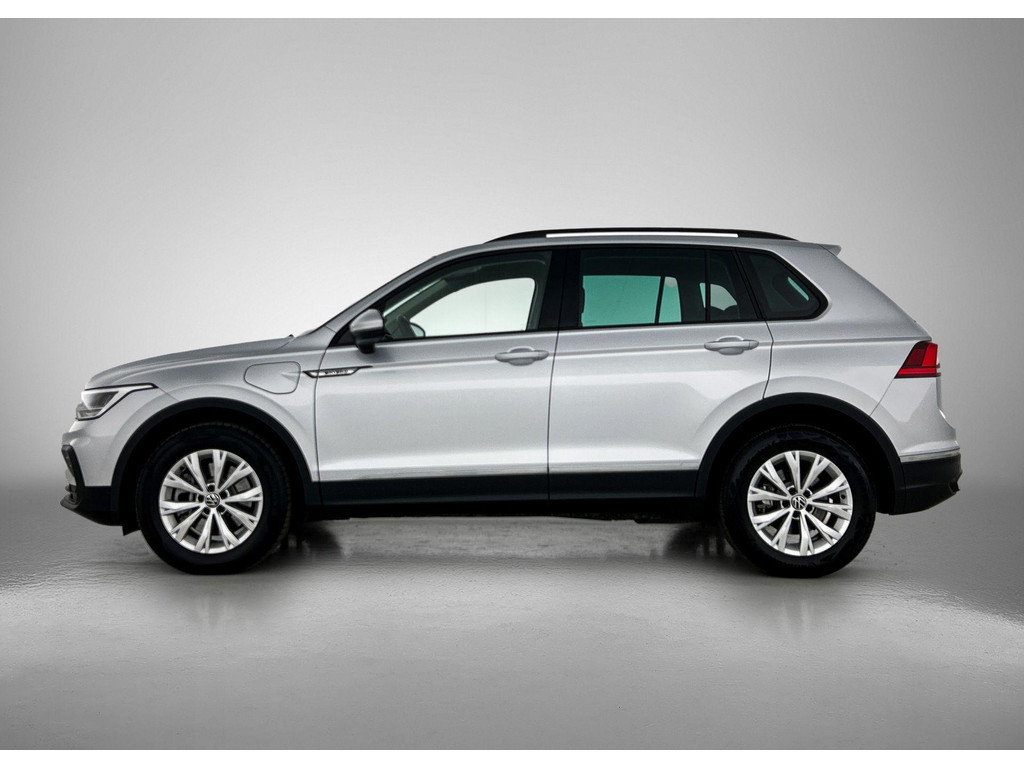 Volkswagen Tiguan 1.4 TSI eHybrid 245PK 53133518-1.jpg | JAMES Autoservice Tilburg